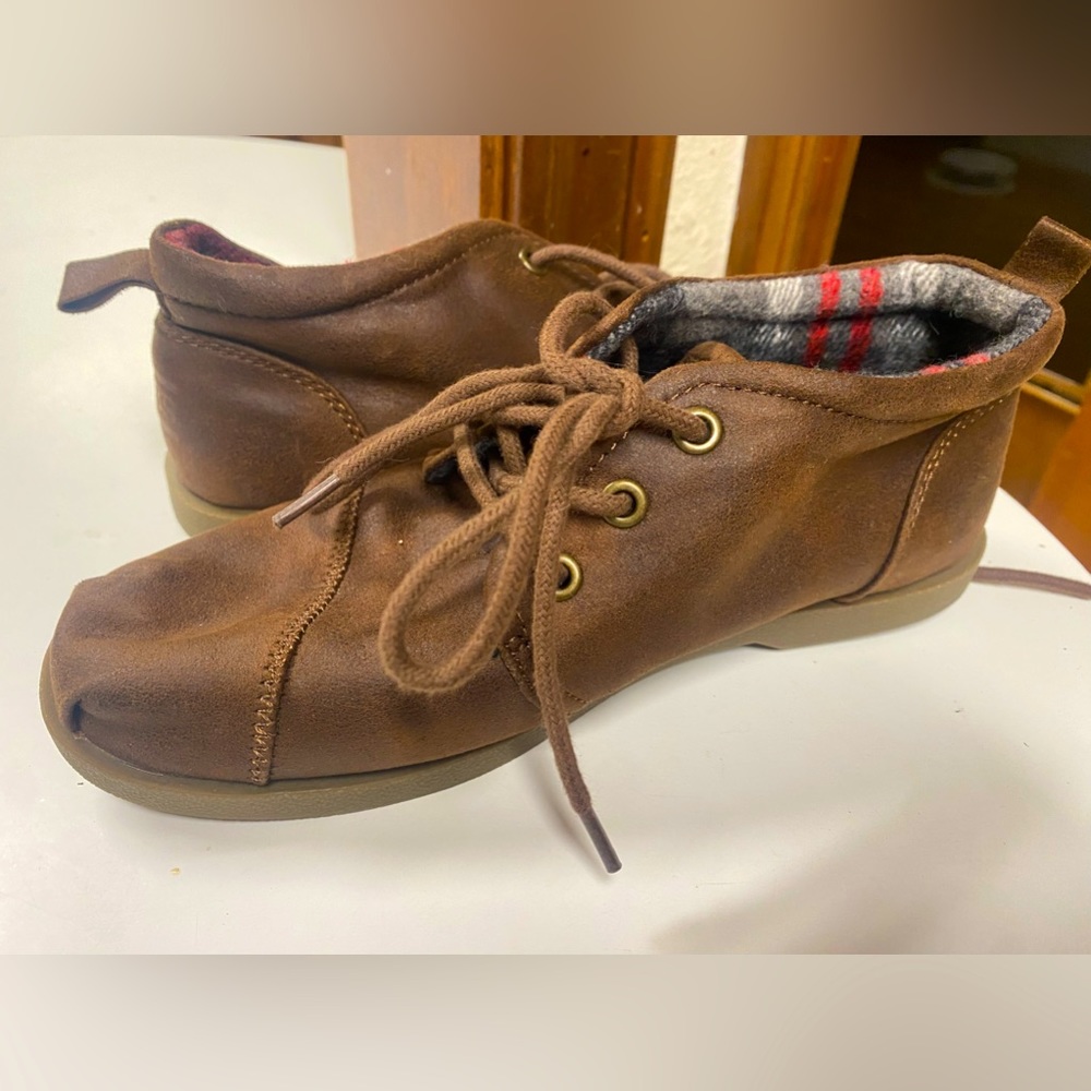 Bob’s Memory Foam shoes